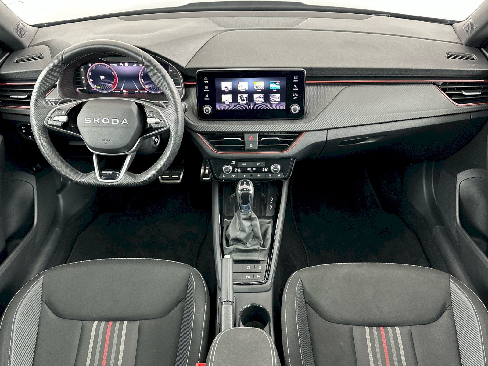 Škoda Kamiq, DSG 1.5 TSI 110 kW Monte Carlo - fotka 5