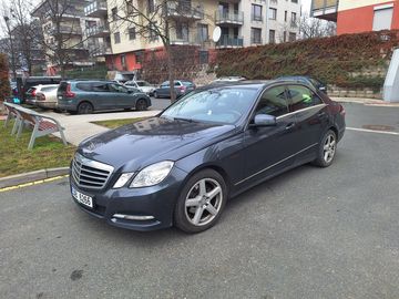 Mercedes Benz E 220 W212 cdi