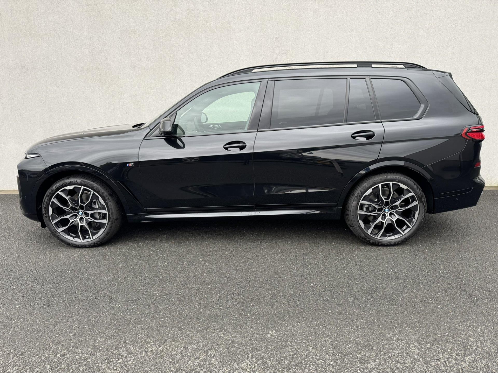 BMW X7, X7 xDrive40d - fotka 5