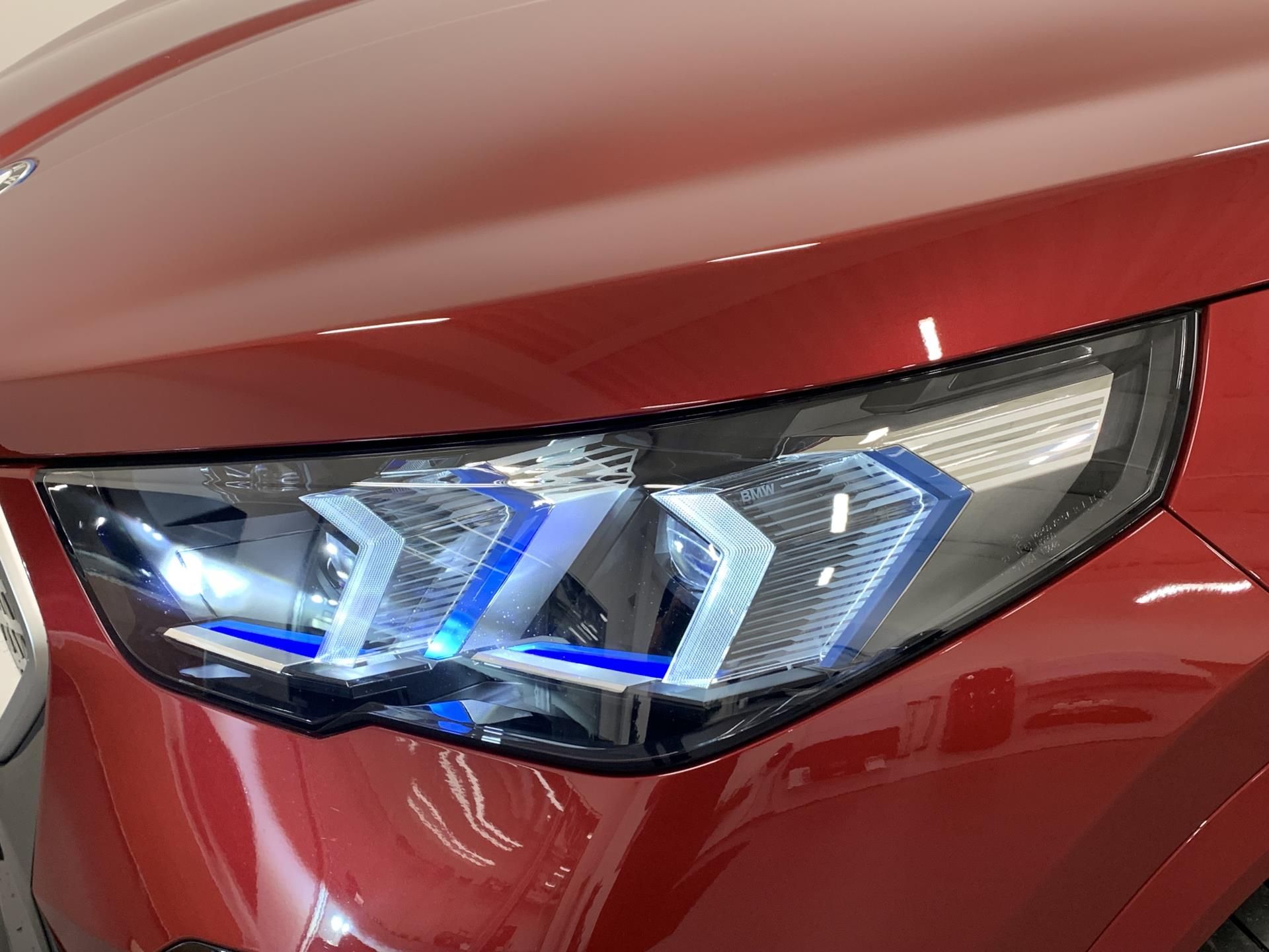BMW iX2, iX2 xDrive30 - fotka 5