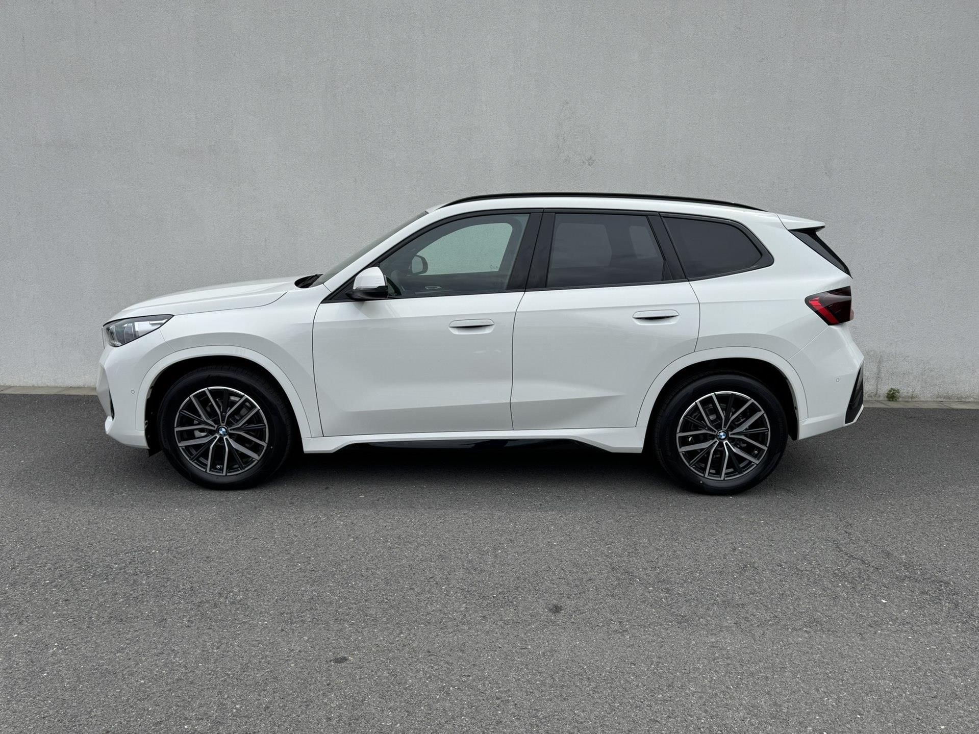 BMW X1, X1 sDrive18d - fotka 5