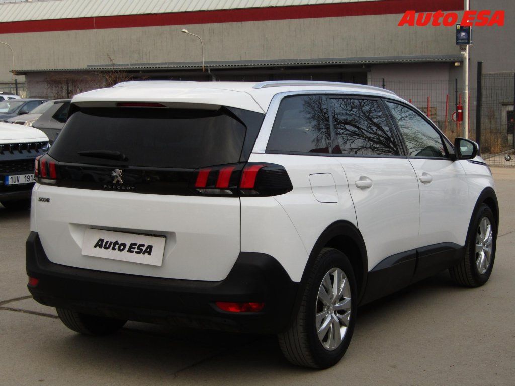 Peugeot 5008, 1.6 HDi,1.maj,ČR,Active - fotka 4