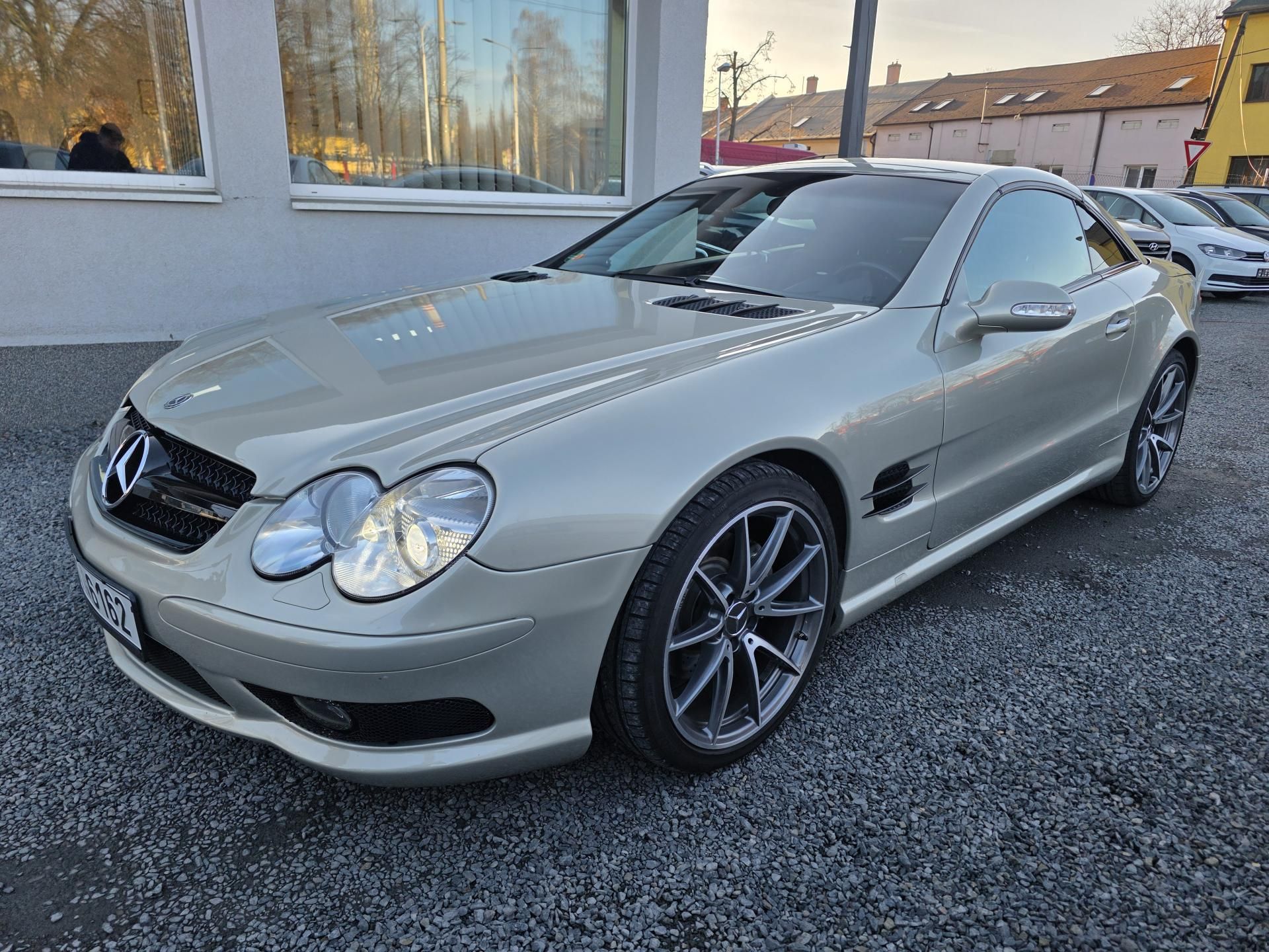 Mercedes-Benz SL, 500 AMG 55 Paket Interiér - fotka 2