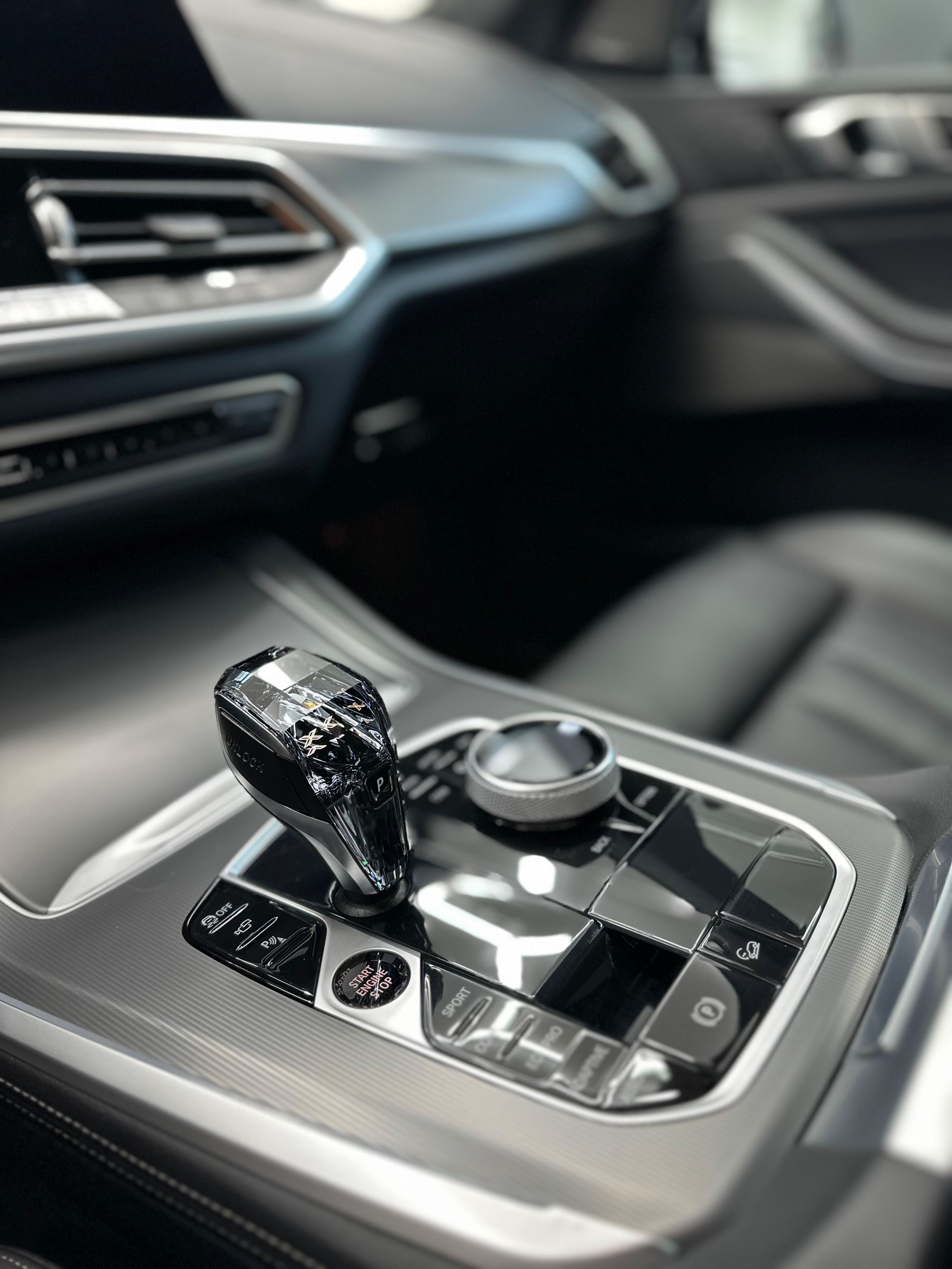 BMW X5, xDrive40i M paket - Laserlight - fotka 3