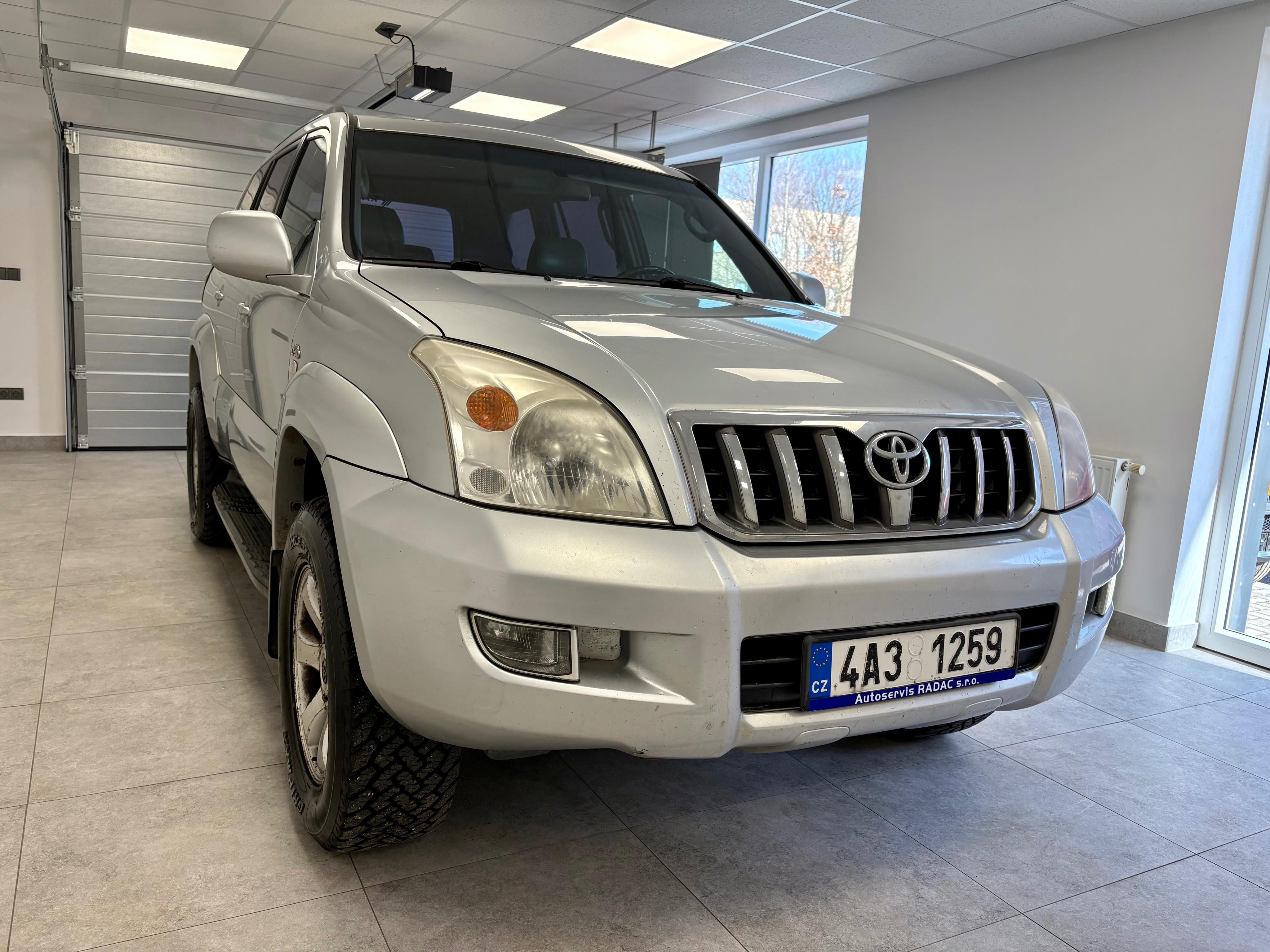 Toyota Land Cruiser, 3.0D 120KW/4x4/AUTOMAT - fotka 5