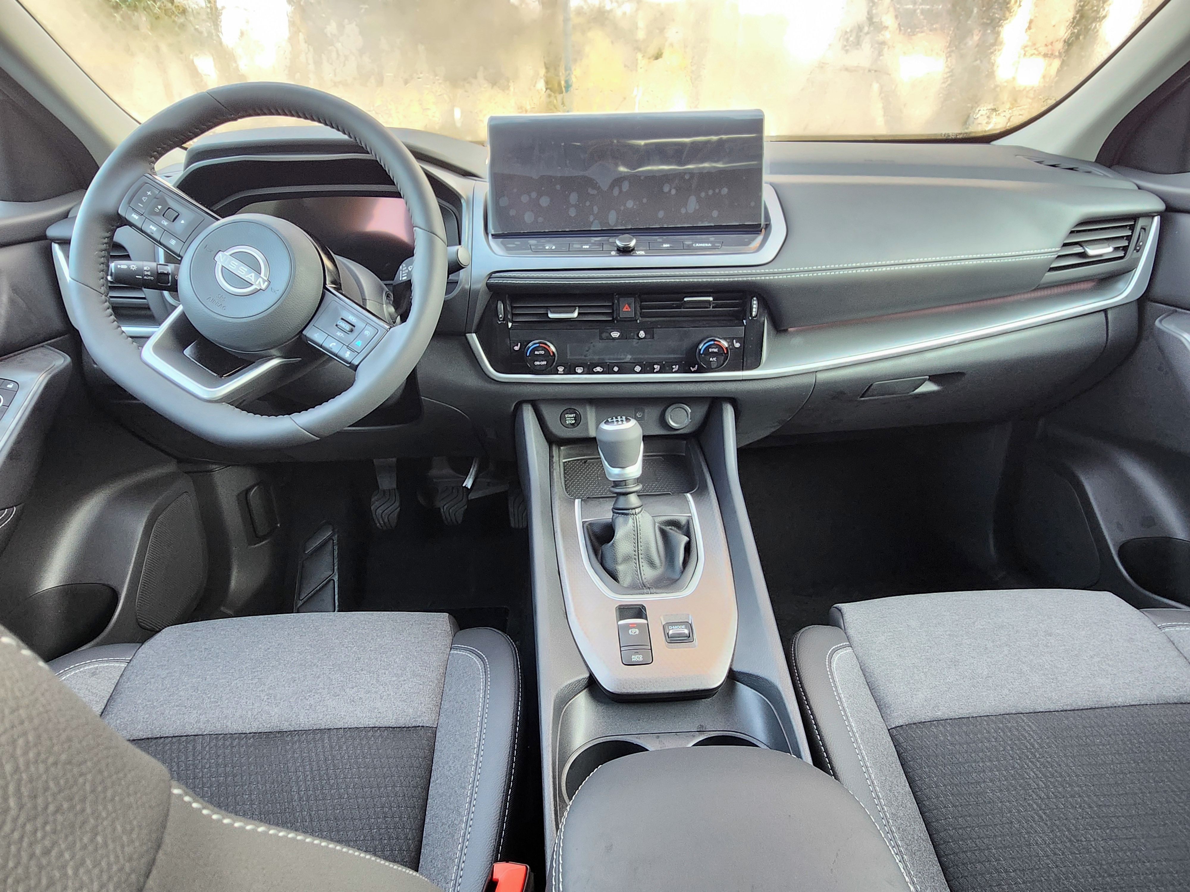 Nissan Qashqai, N-CONNECTA1.3DIG-T mHEV2WD,6MT - fotka 2