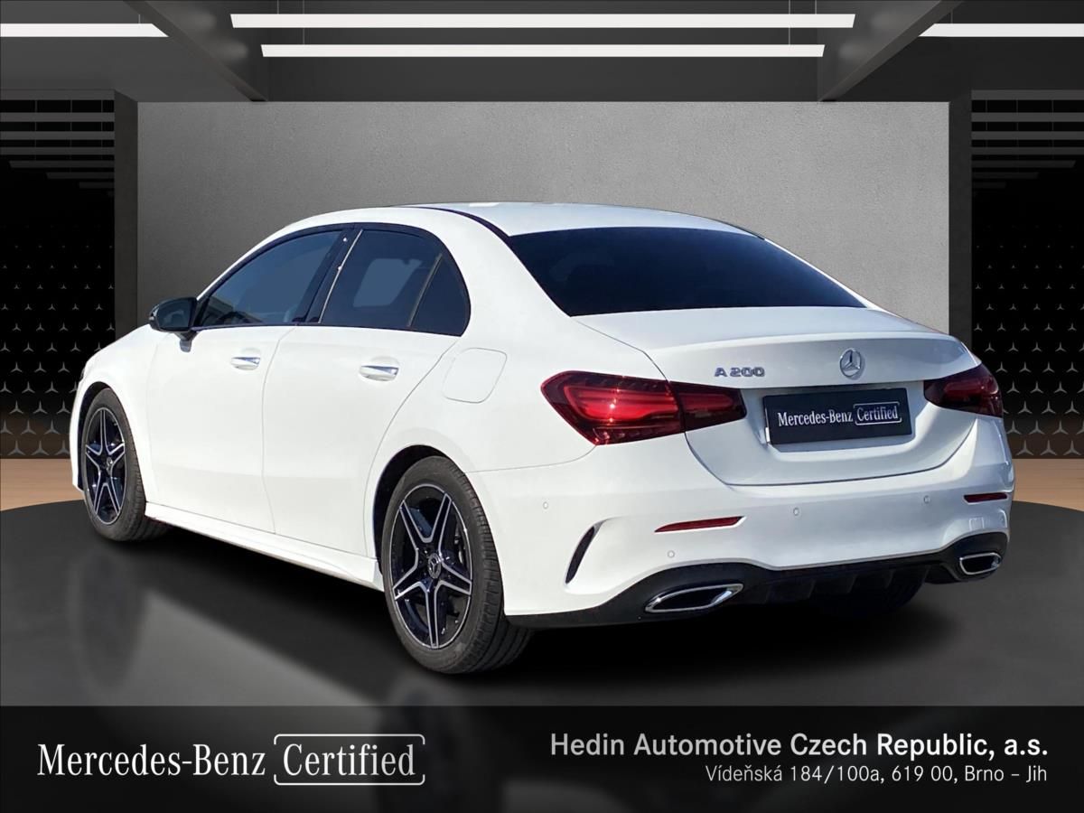 Mercedes-Benz Třídy A, A 200 AMG sedan - fotka 3