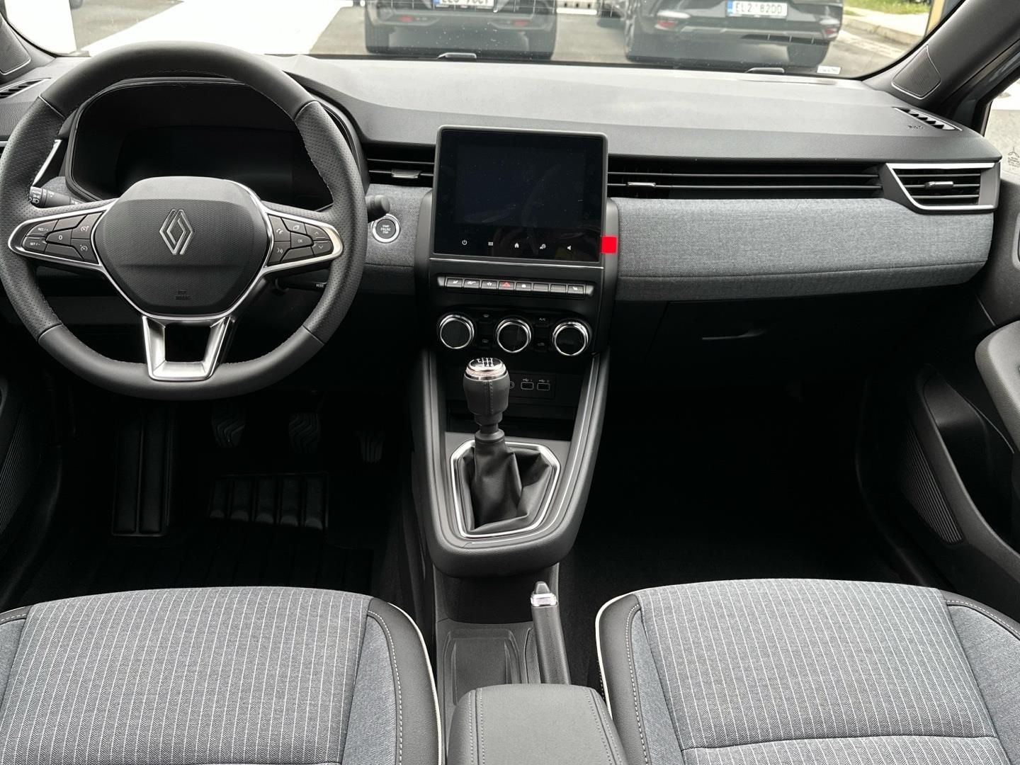 Renault Clio, 1.0Tce  67kW Techno - fotka 4