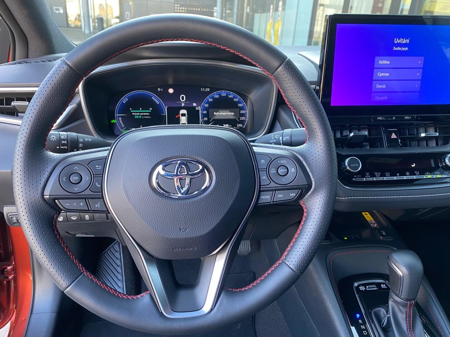 Toyota Corolla, 1,8 Hybrid GR Sport Odběr - fotka 5
