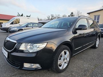 1.4 TSI 92kW,VÝHŘEVY,TAŽNÉ