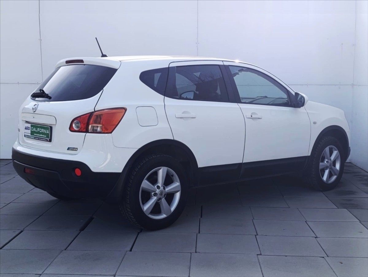 Nissan Qashqai, 1,5 DCi Navi Kamera Panorama - fotka 6