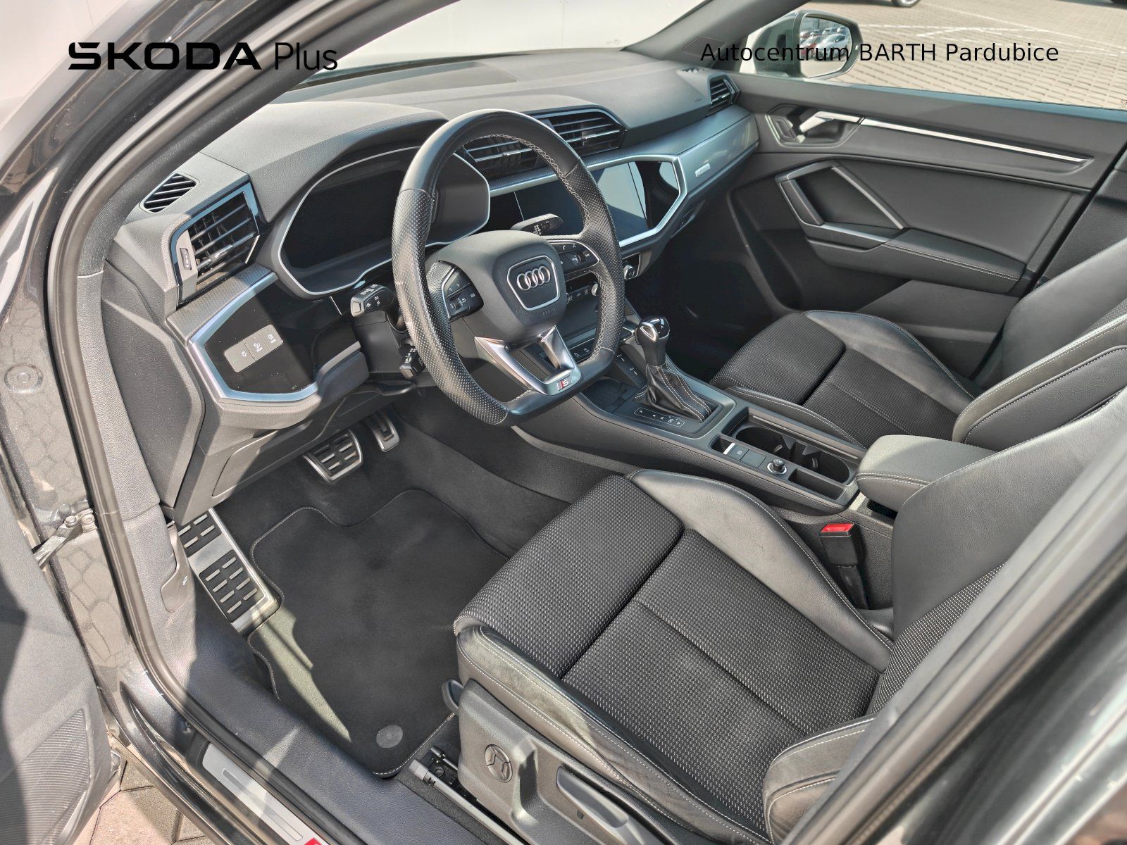 Audi Q3, SB / Sline 35 / 1,5 TFSI / 110 - fotka 5