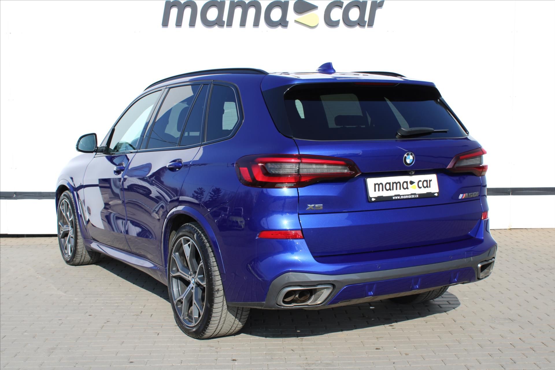 BMW X5, M50i 390kW MPAKET LASER DPH ČR - fotka 5