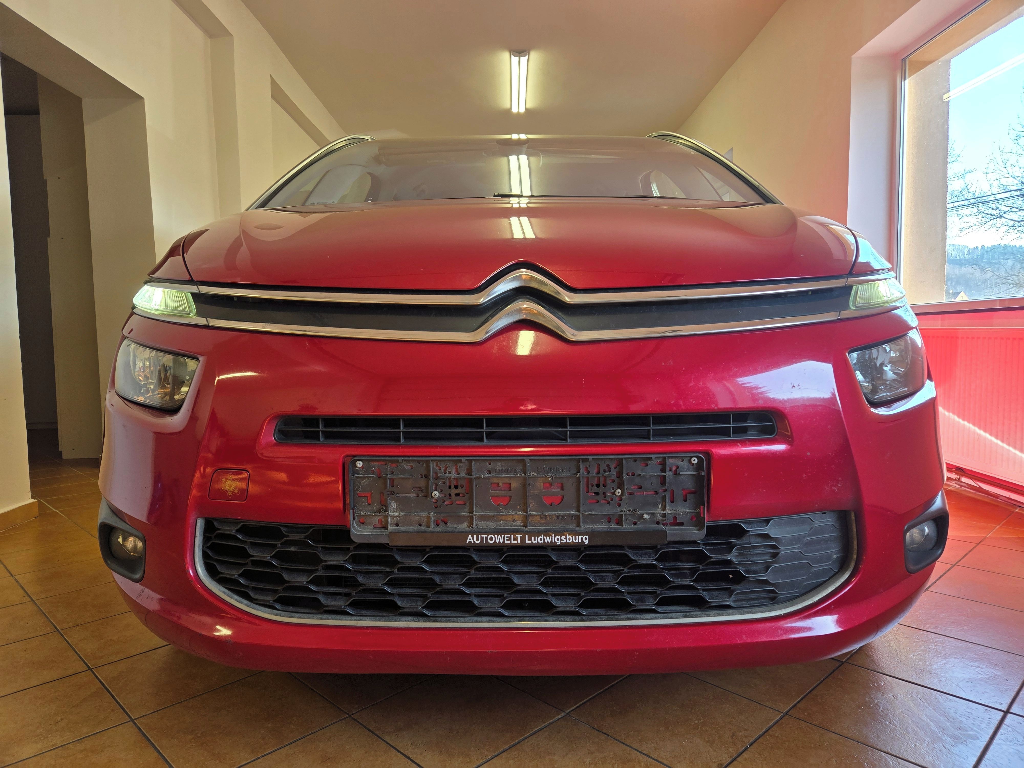 Citroën C4 SpaceTourer, 2,0HDi 110kW AT - fotka 4