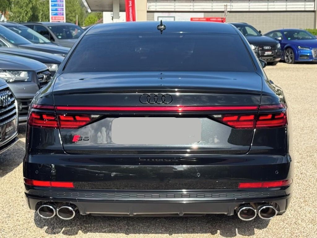 Audi S8, 4.0 TFSI quattro *Kůže*360* - fotka 6