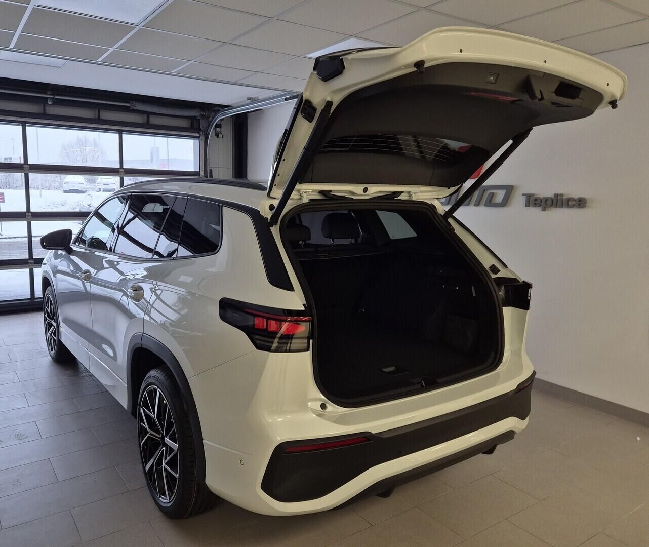 Volkswagen Tayron, People 2,0 TDI 110 kW - fotka 6