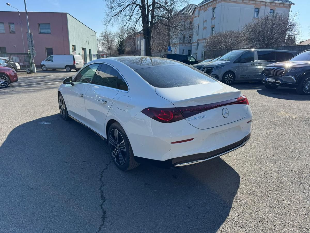 Mercedes-Benz CLA, 200 - fotka 5