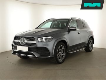 350 d, 7Míst, 360°, Výhřev