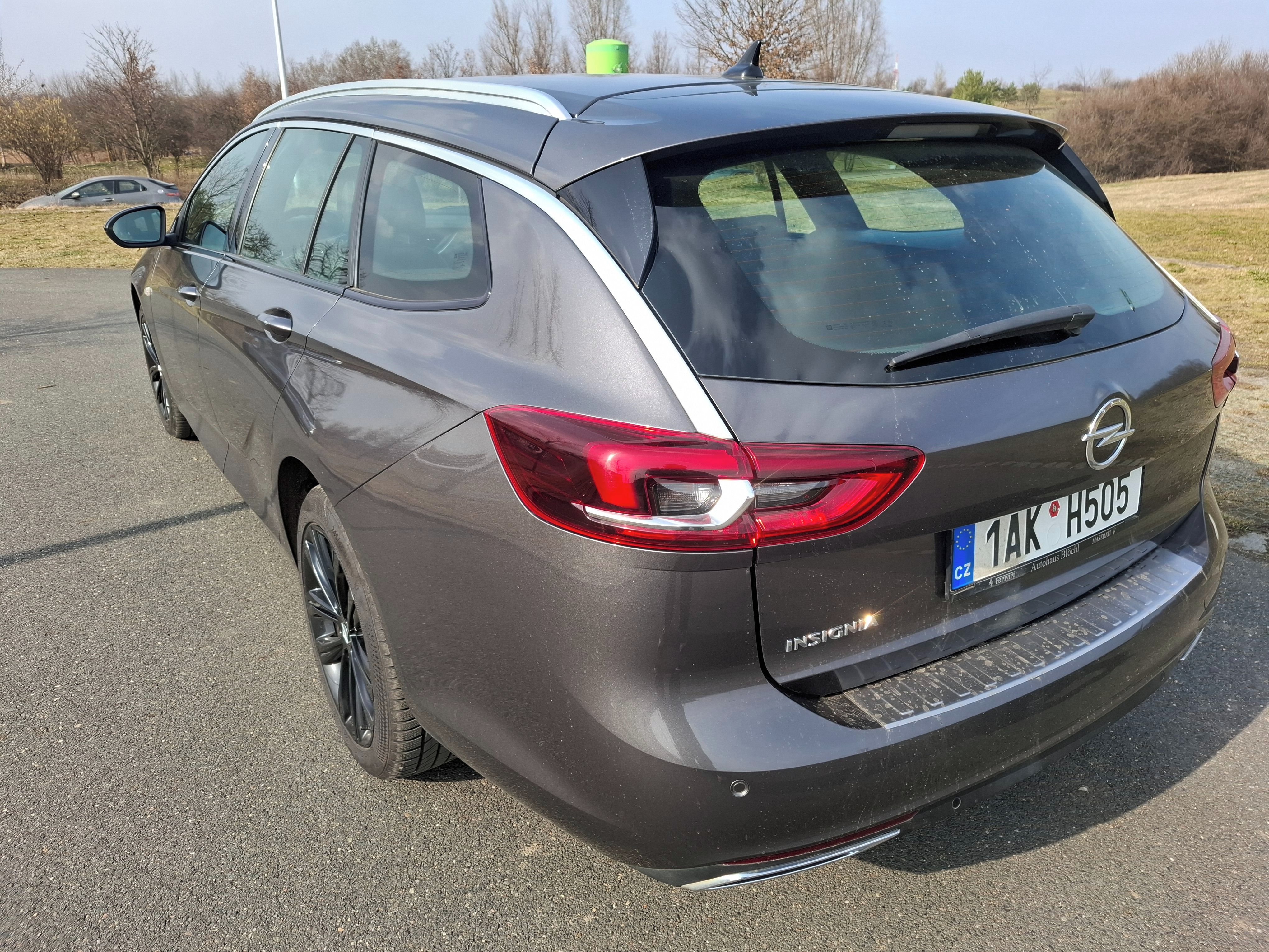 Opel Insignia, Sports Tourer  CÉBIA - fotka 5