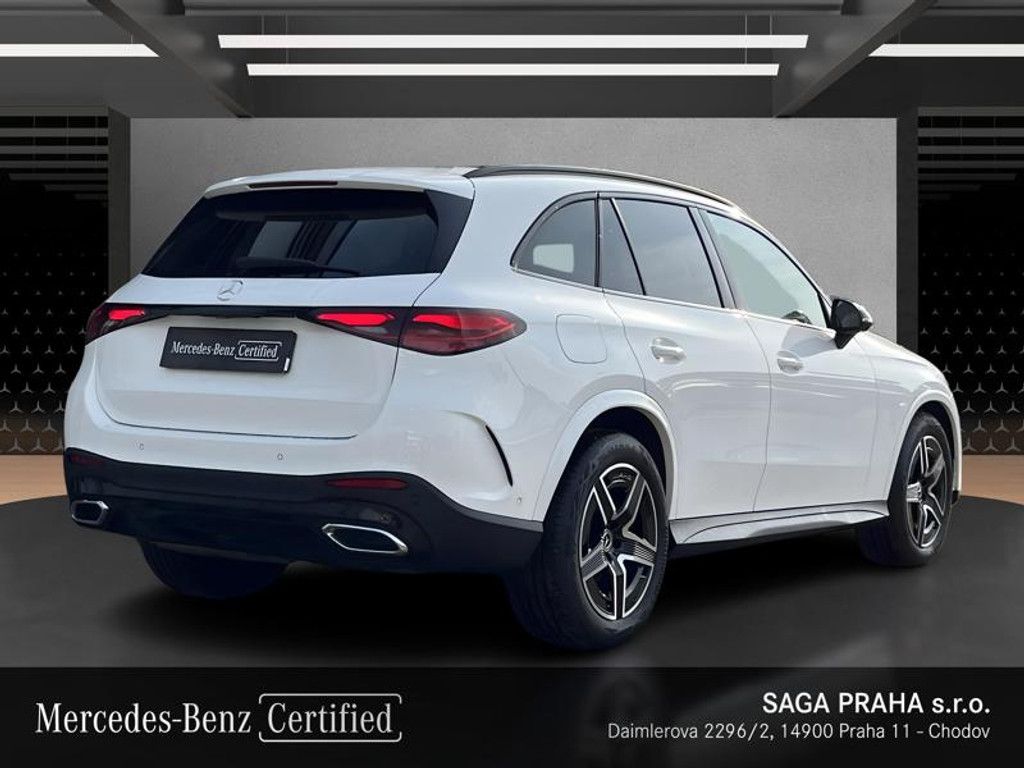 Mercedes-Benz GLC, GLC 300 d 4MATIC AMG Line Nigh - fotka 4