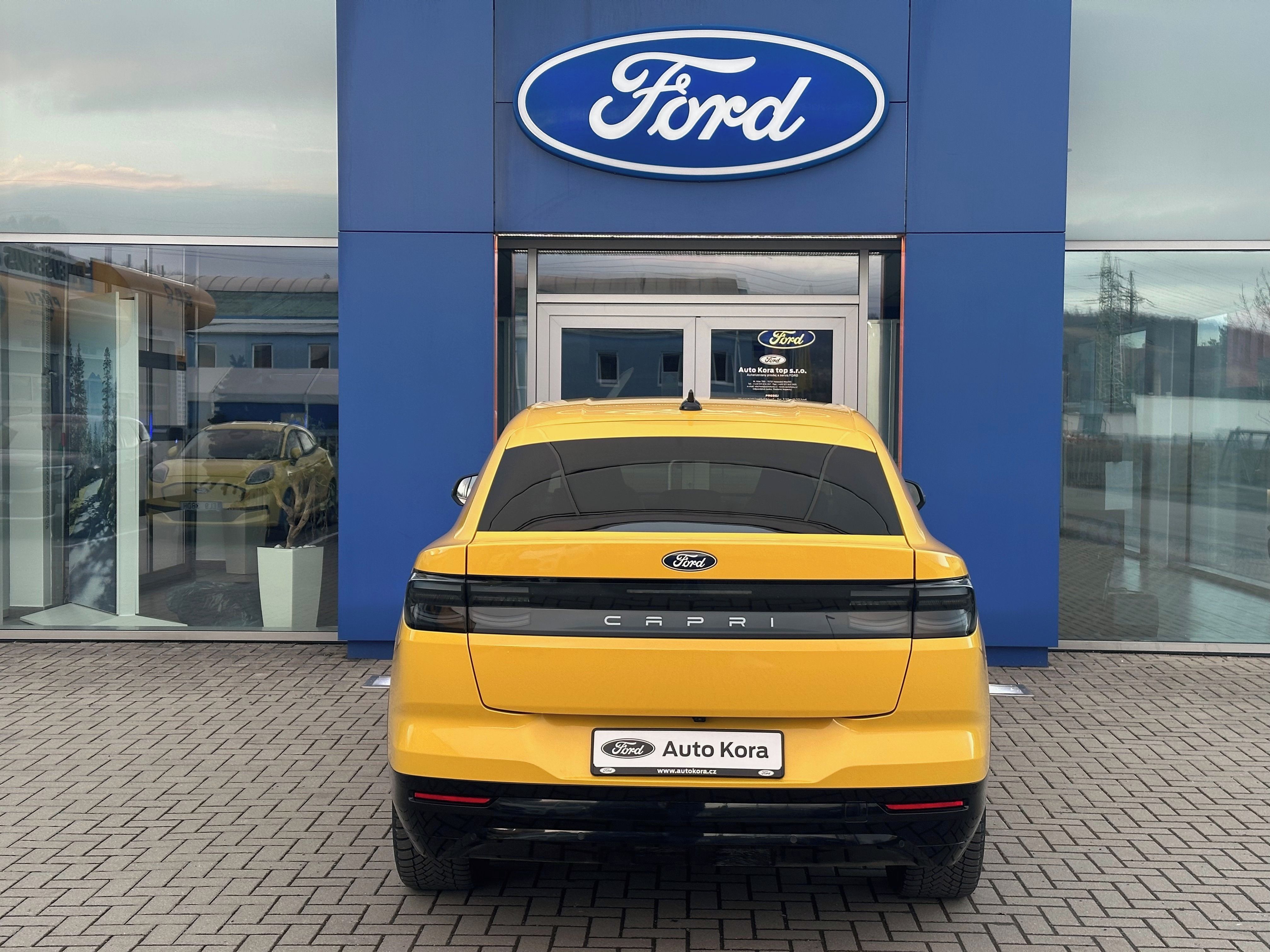 Ford Capri, Premium AWD 2025  ČR FORD - fotka 6