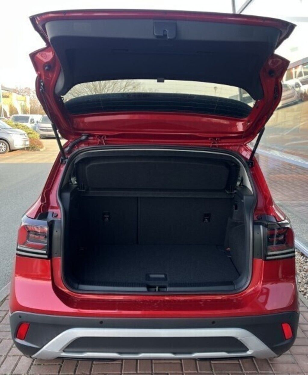 Volkswagen T-Cross, People 1.0 TSI 85 kW - fotka 5