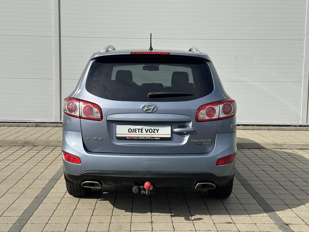 Hyundai Santa Fe, Style 2.2 CRDi 145 kW - fotka 6