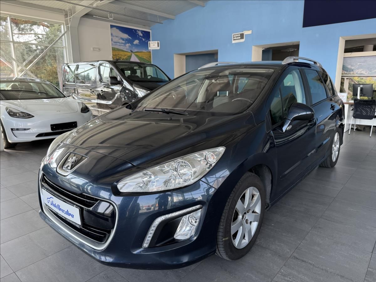 Peugeot 308, 1,6   SW,68kW,SERVISKA,7. MÍST - fotka 3