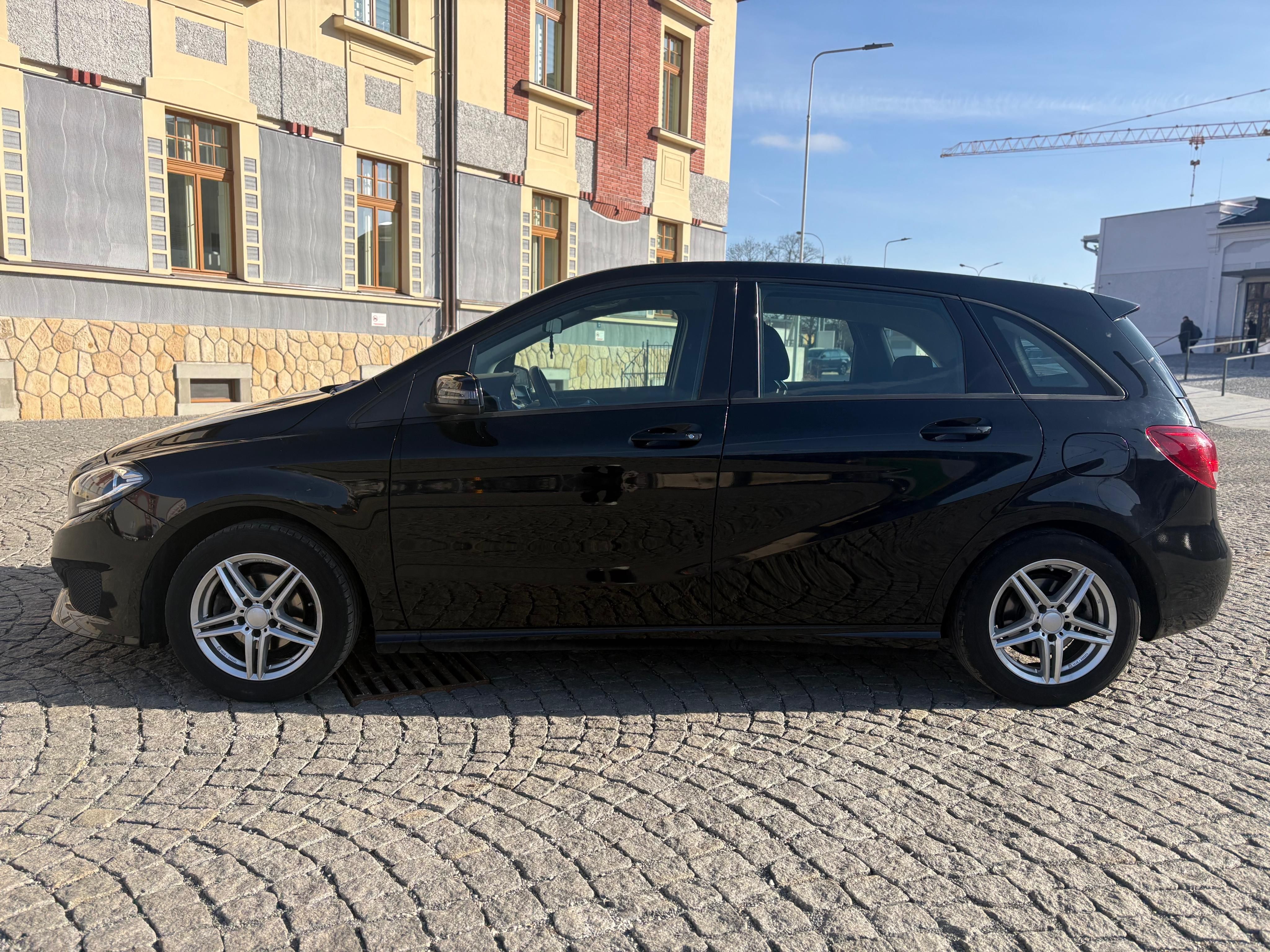 Mercedes-Benz Třídy B, 180CDI 80kw - fotka 5