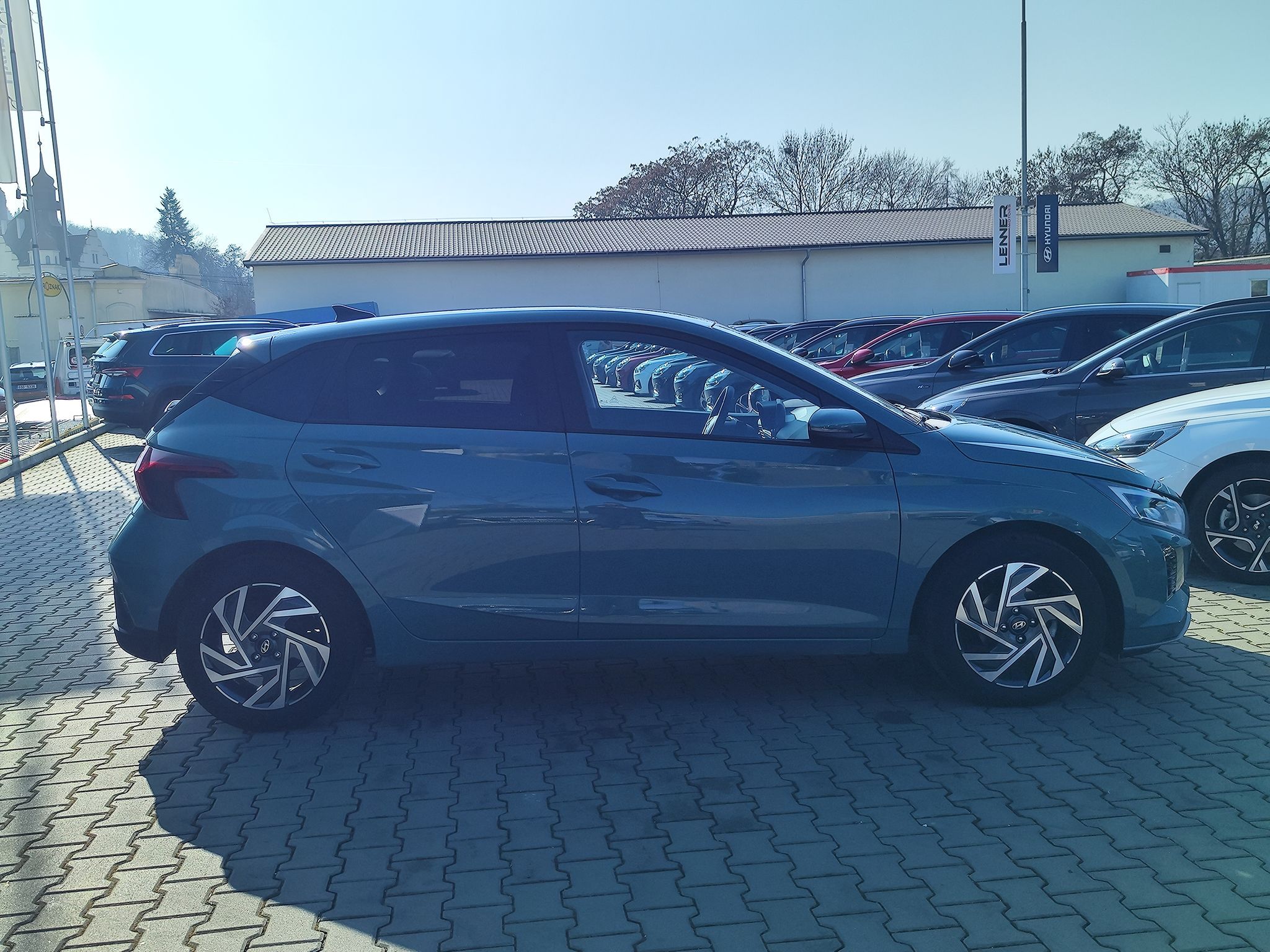 Hyundai i20, 1.2i/58kW Smart - fotka 4