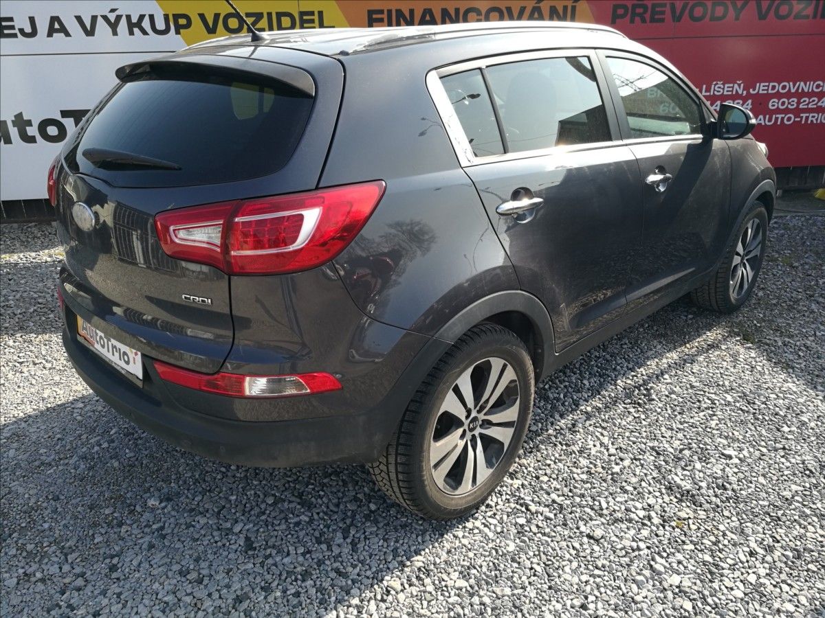 Kia Sportage, 1,7 CRDi - fotka 3