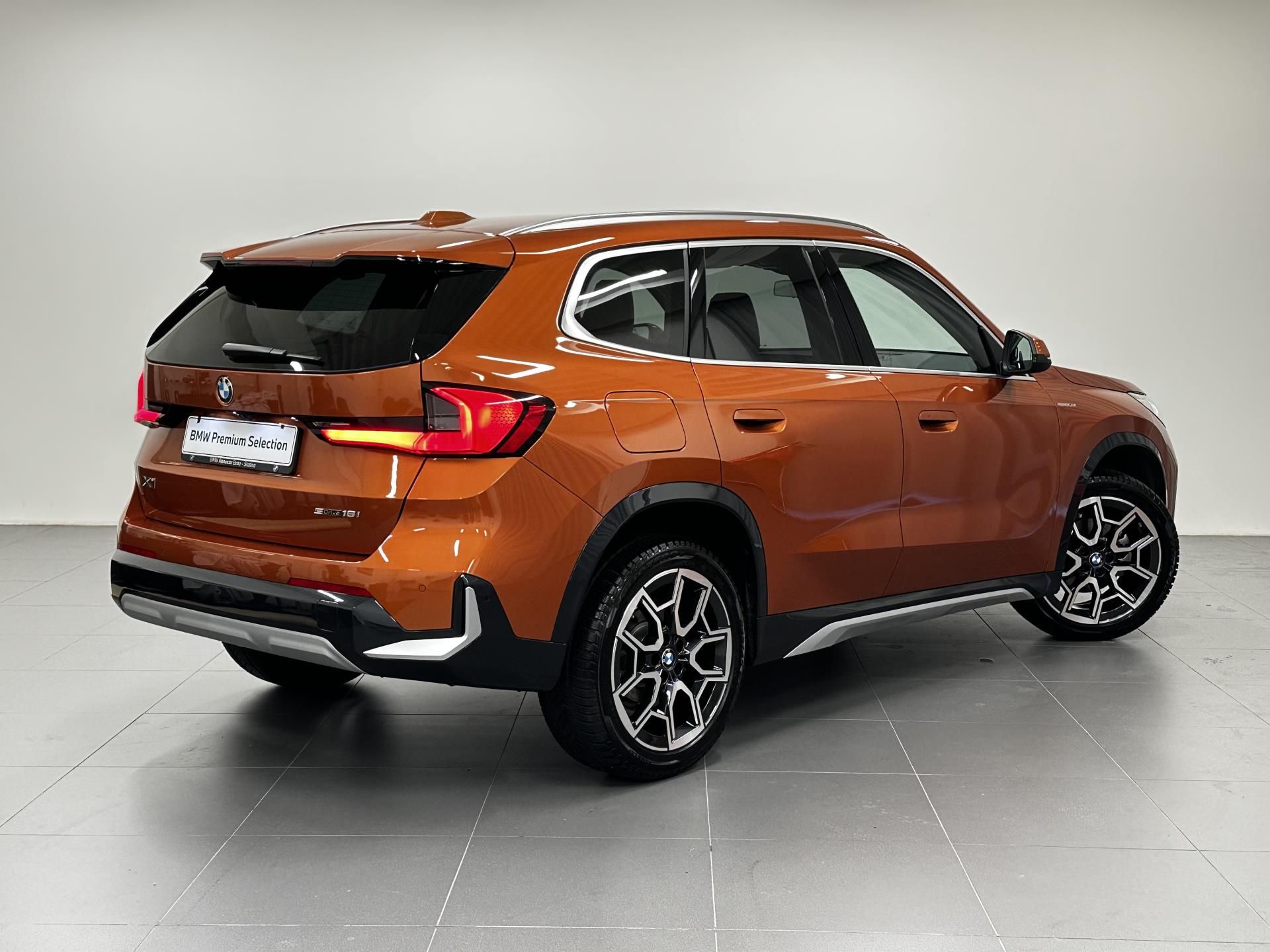 BMW X1, X1 sDrive 18i - fotka 5