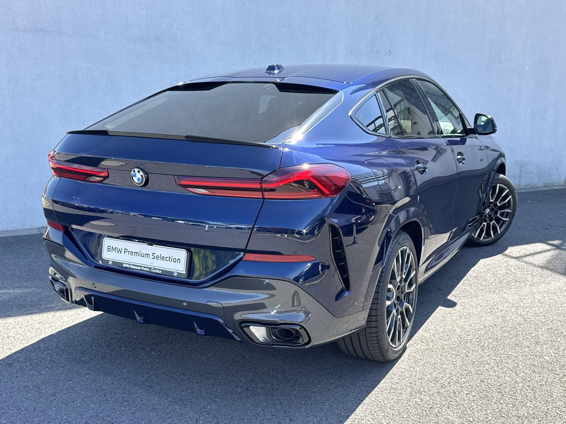 BMW X6, X6 xDrive30d - fotka 3