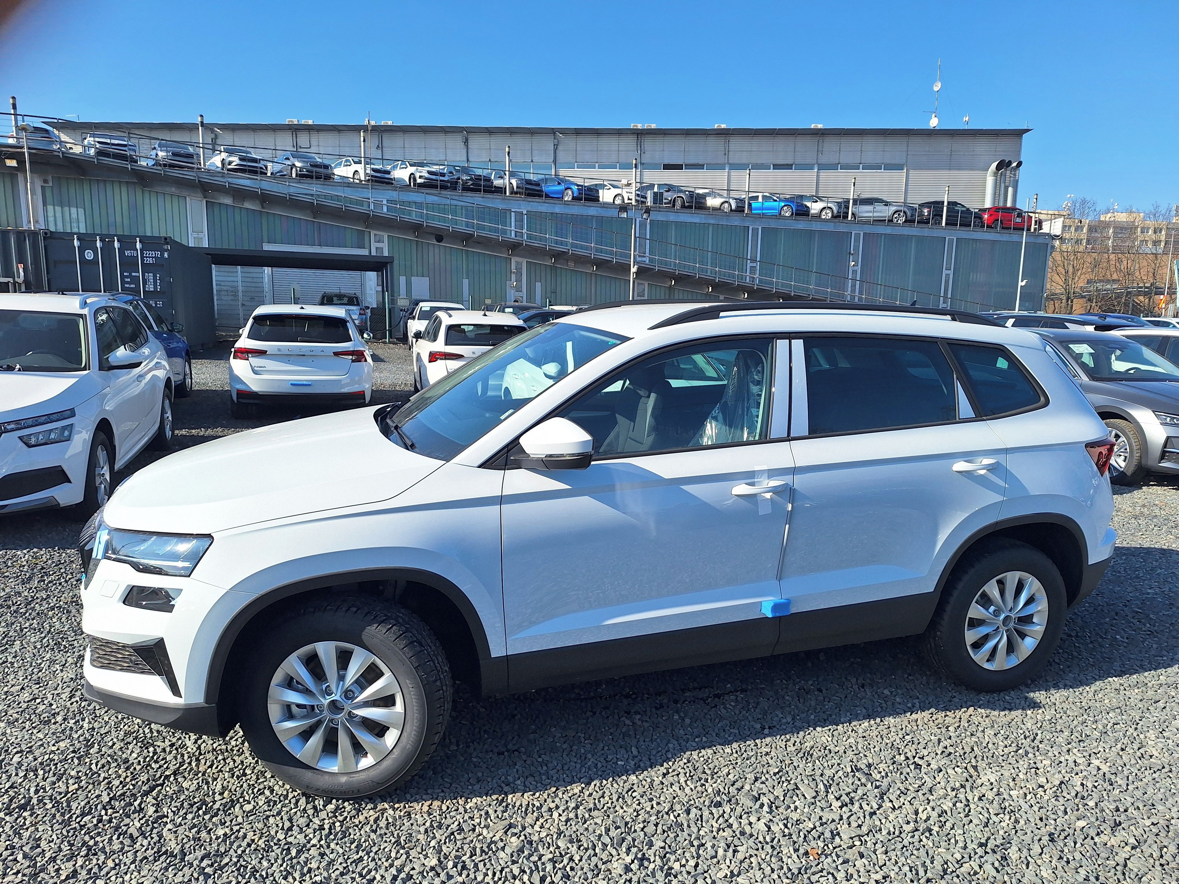 Škoda Karoq, CLASSIC 1.5 TSI 110kW - fotka 2