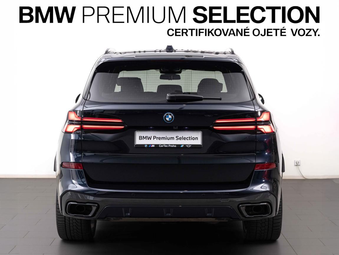 BMW X5, xDrive50e - fotka 4