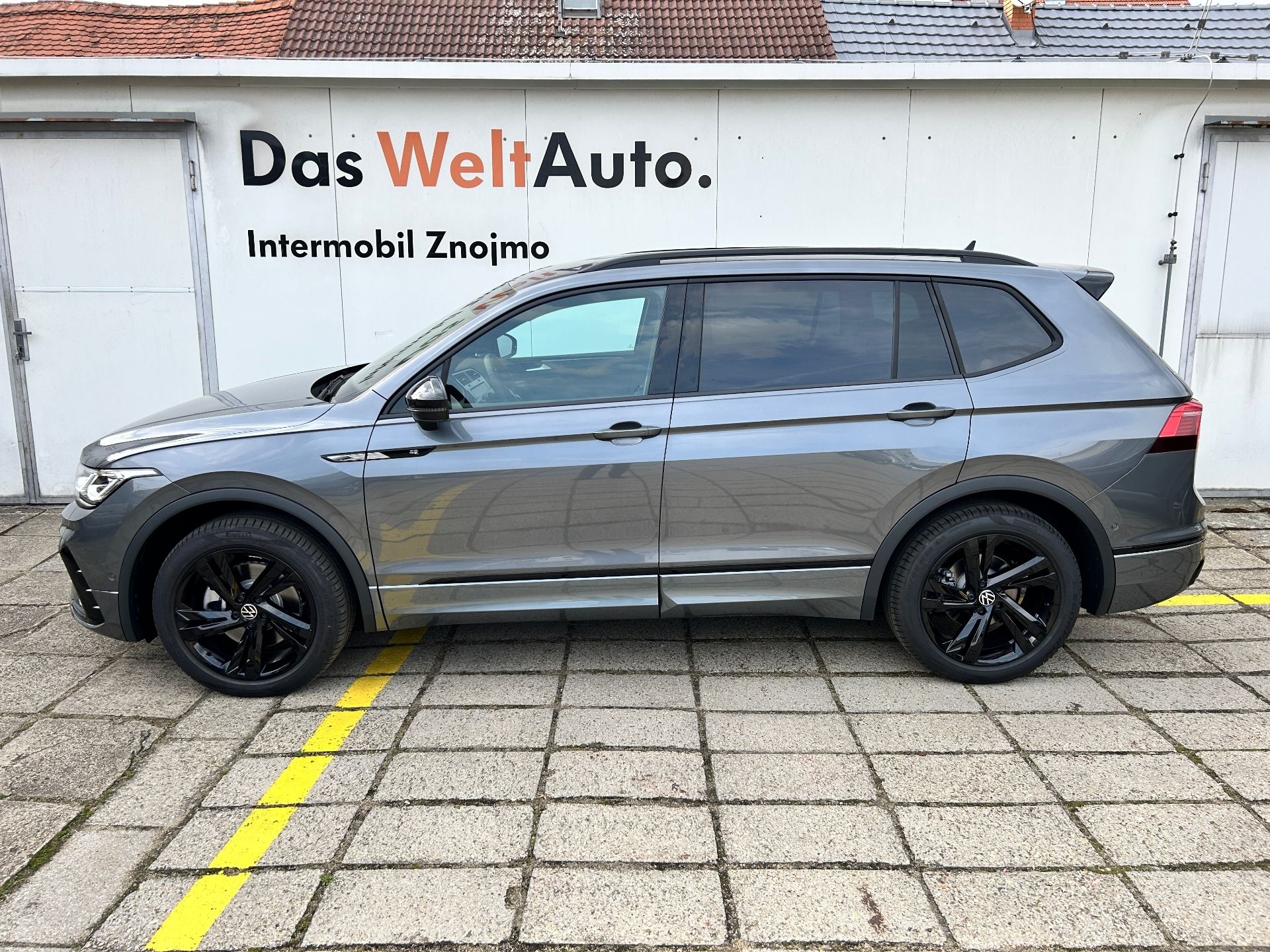Volkswagen Tiguan Allspace, Allspace R-Line 2,0TDI 200PS 4 - fotka 3