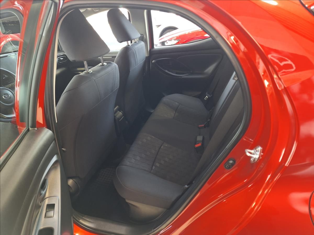 Mazda 2 Hybrid, 1.5 Hybrid AT FWD Centre-Line - fotka 4