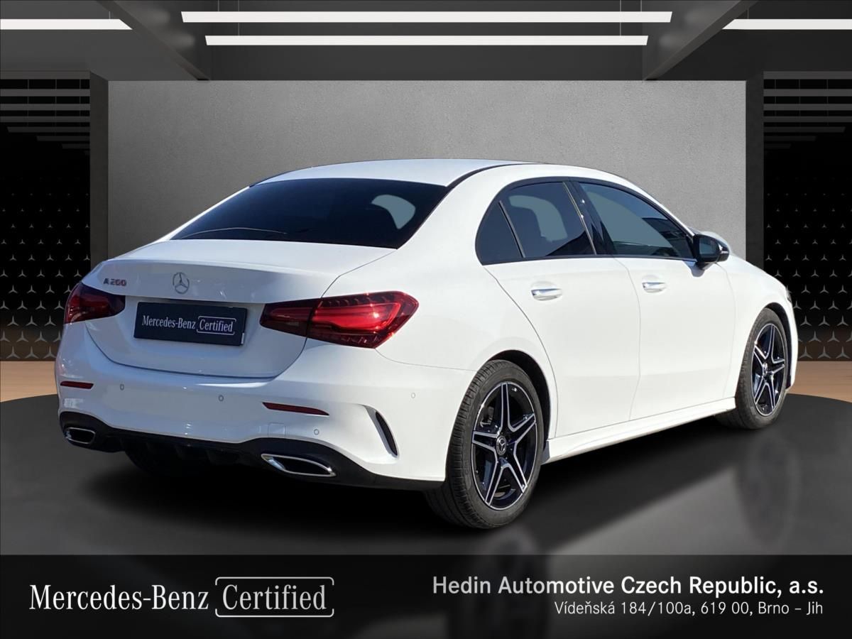Mercedes-Benz Třídy A, A 200 AMG sedan - fotka 5