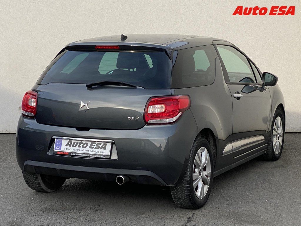 Citroën DS3, 1.2 PT,AC,tempo - fotka 4