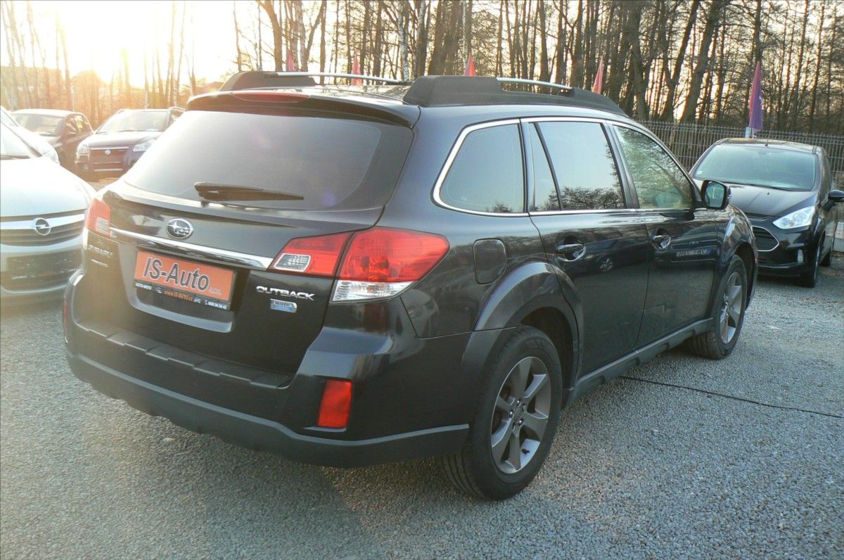 Subaru Outback, 2,0 D-BOXER  -4X4 AUTOMAT - fotka 4