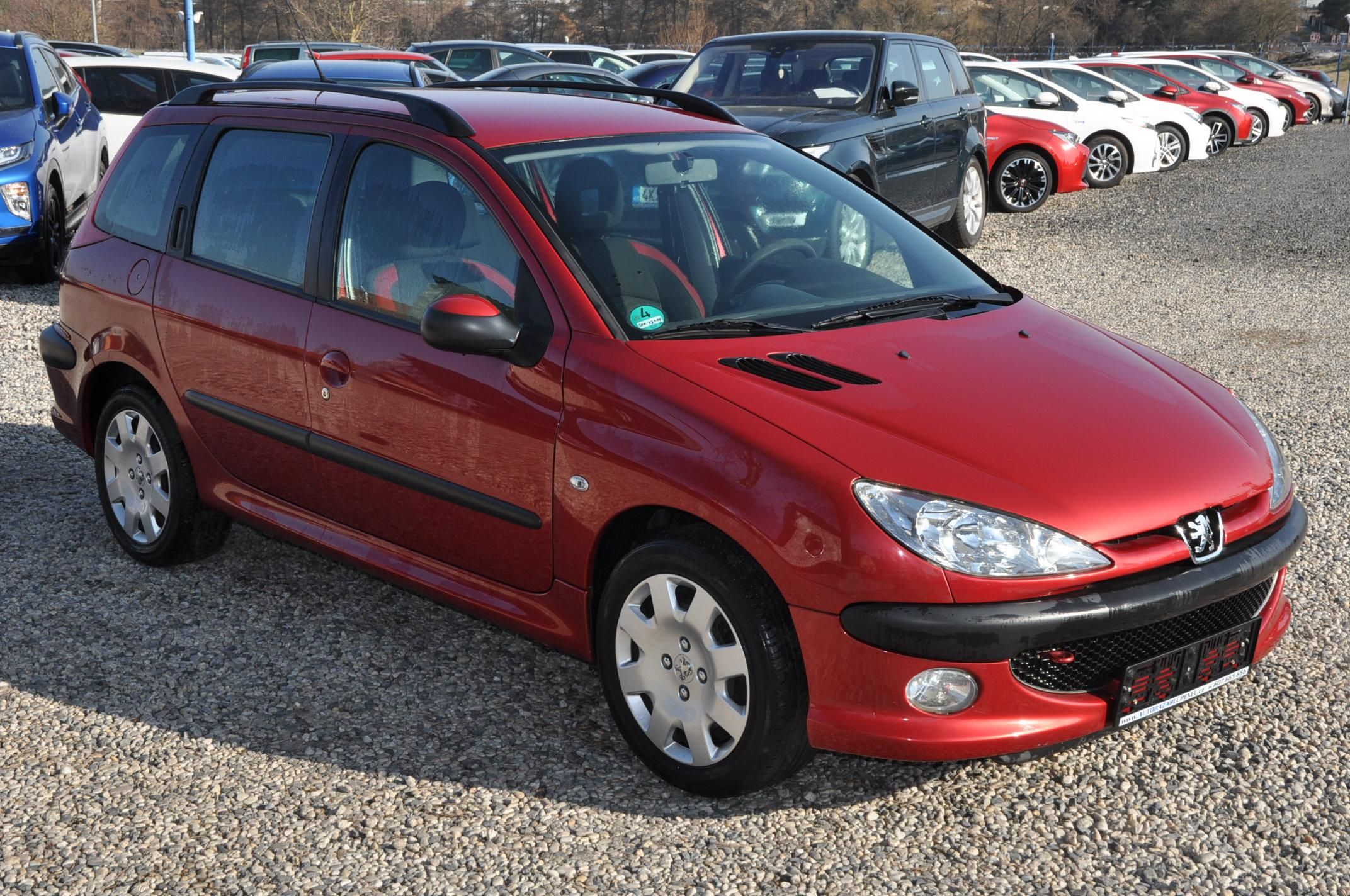 Peugeot 206, SW 1.6HDi 80kW - fotka 2