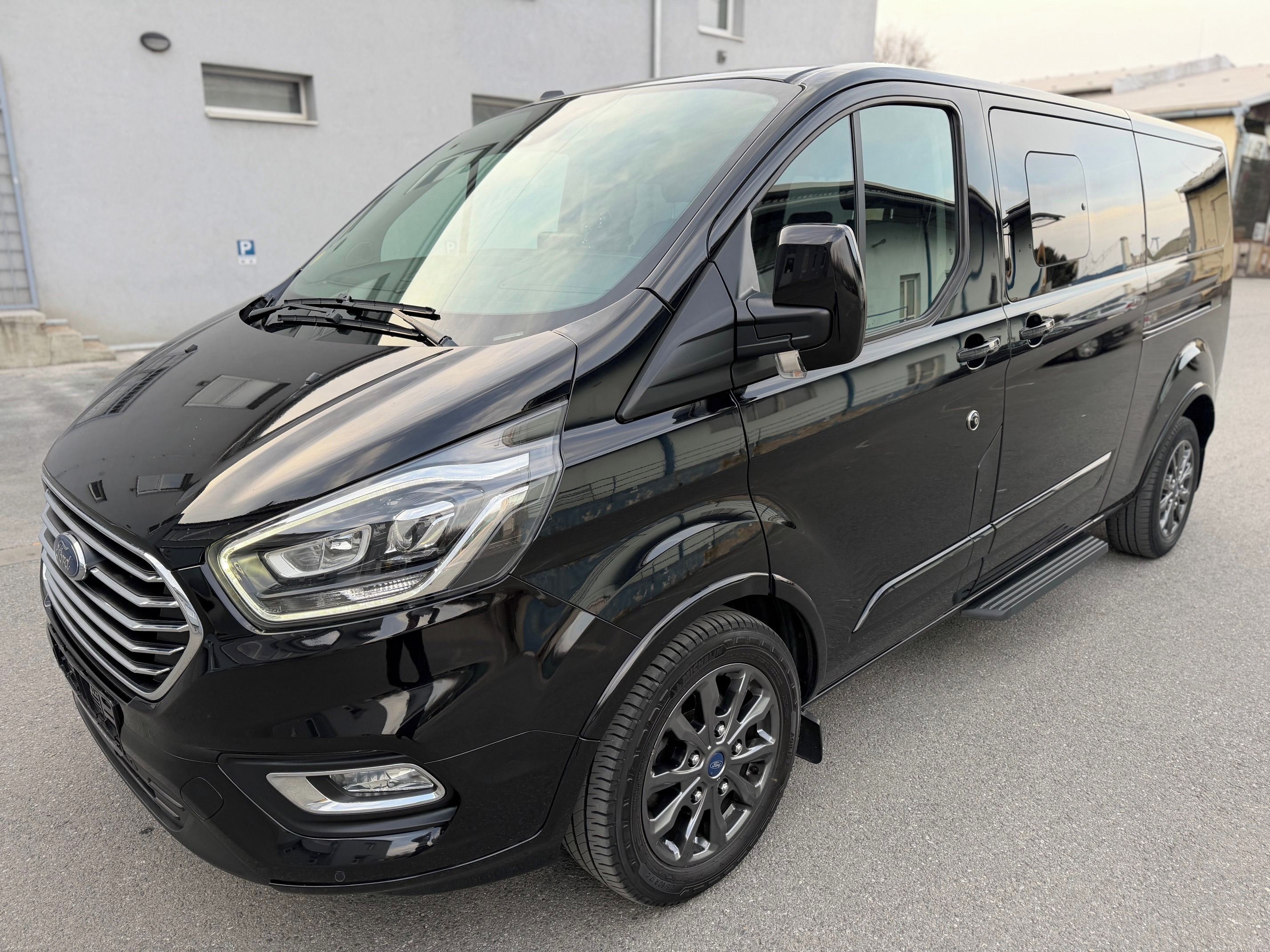 Ford Tourneo Custom, Titanium X L2 odpočet DPH - fotka 4