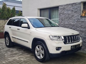 3.0CRDi LIMITED !! GAR. KM!!