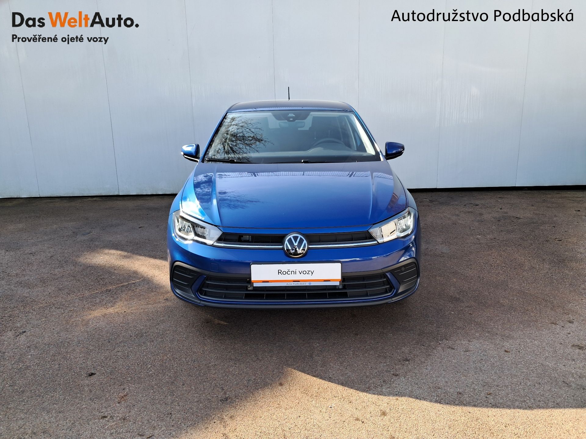 Volkswagen Polo, VW Polo People 1.0 TSI / 70 kW - fotka 4