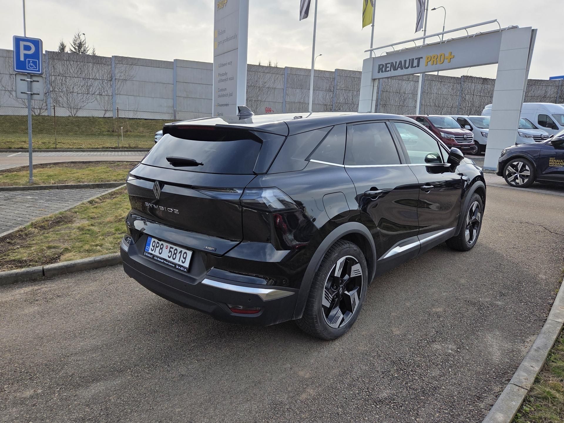 Renault Symbioz, techno E-Tech full hybrid 145 - fotka 4