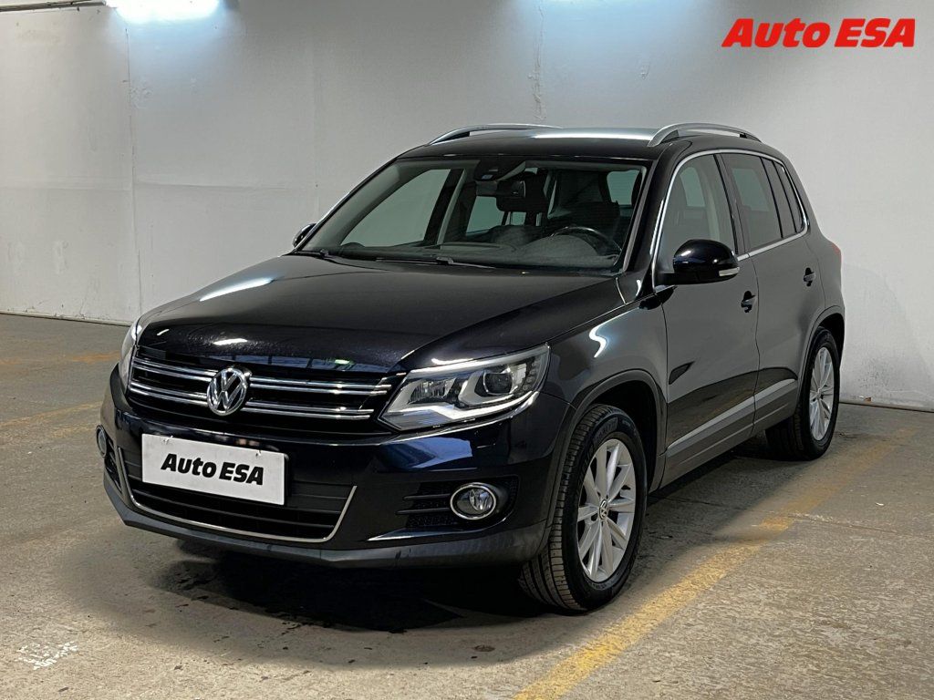 Volkswagen Tiguan, 2.0TDi 4x4,Sport,DSG - fotka 3
