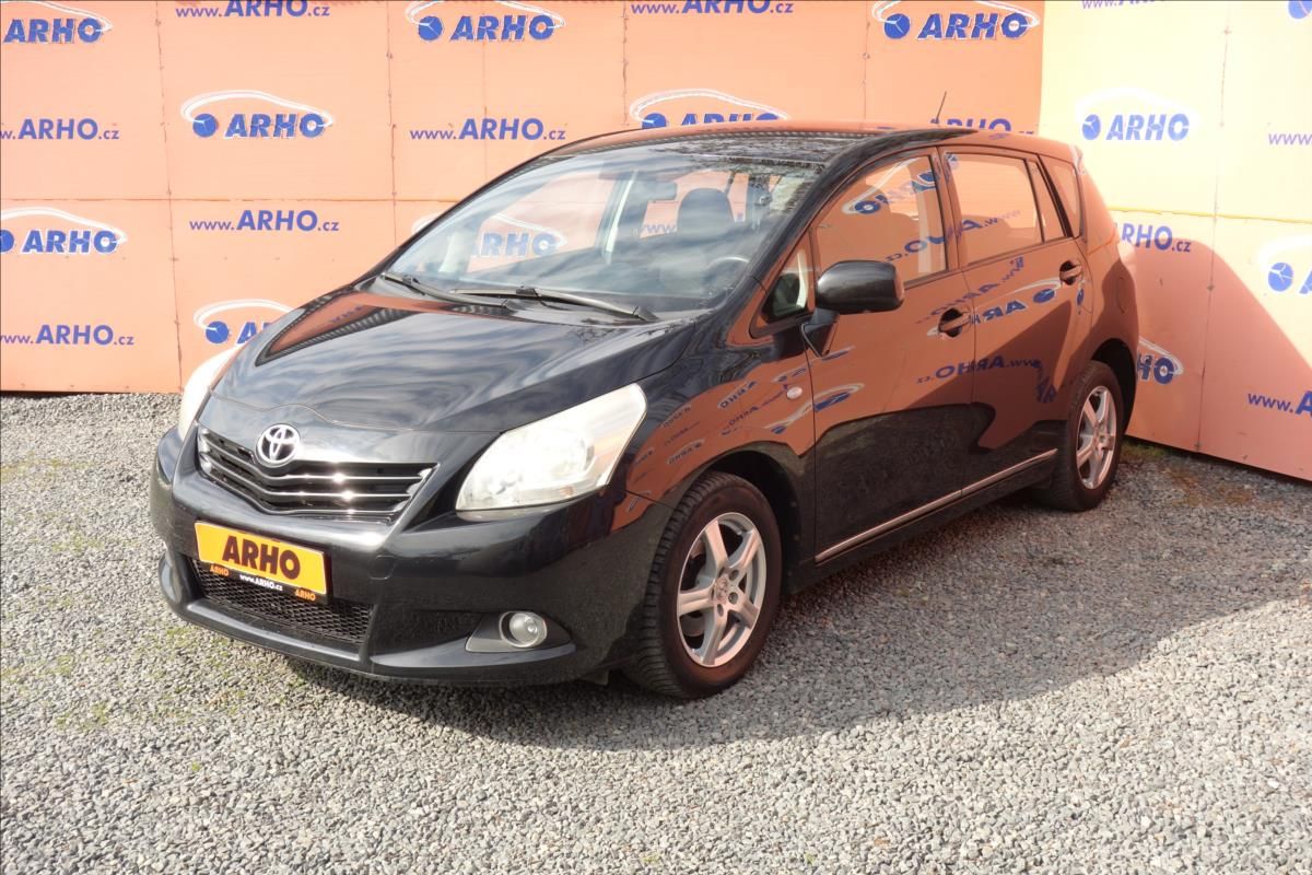 Toyota Verso, 1,6 i 97KW, ČR, KLIMATIZACE. - fotka 3