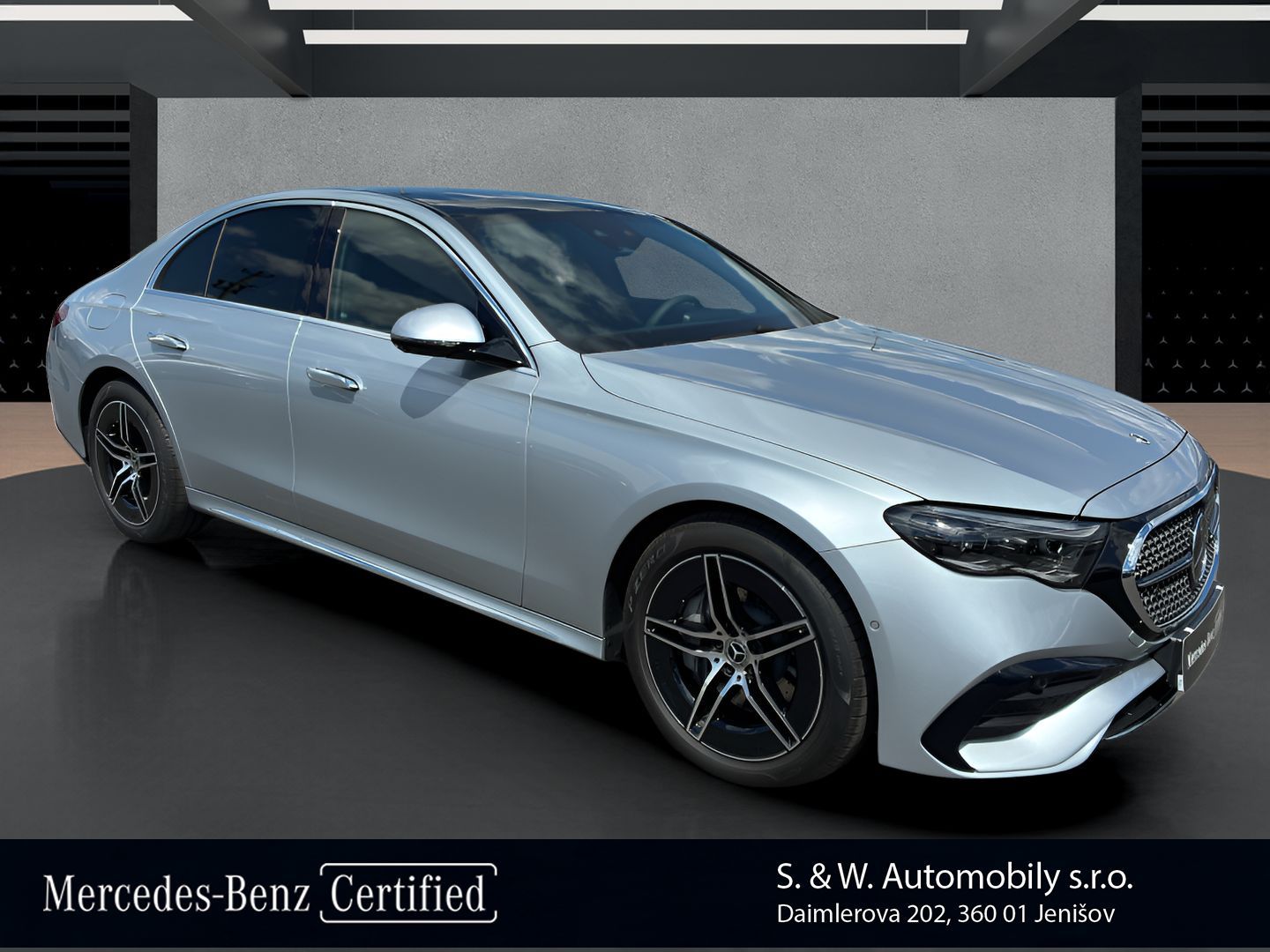 Mercedes-Benz Třídy E, E 220 d 4MATIC - fotka 3