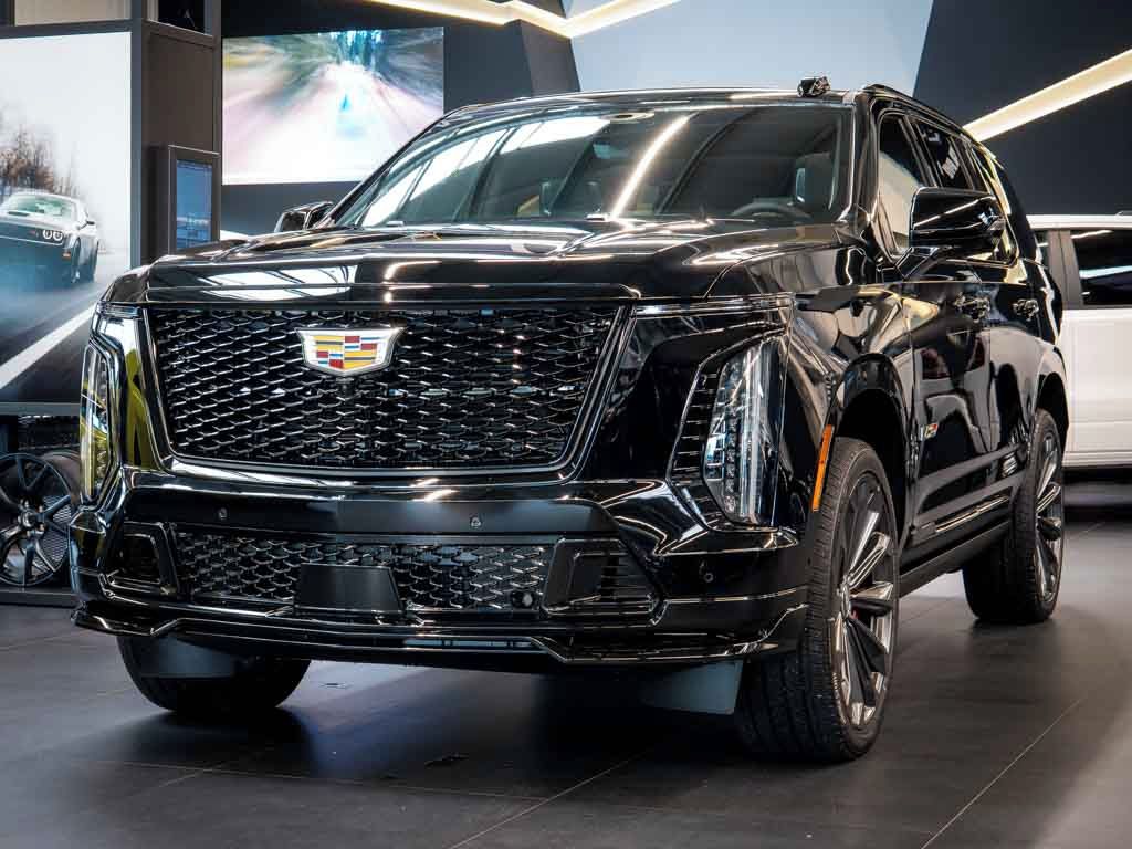 Cadillac Escalade, 6.2 V Supercharged 682 HP 2025