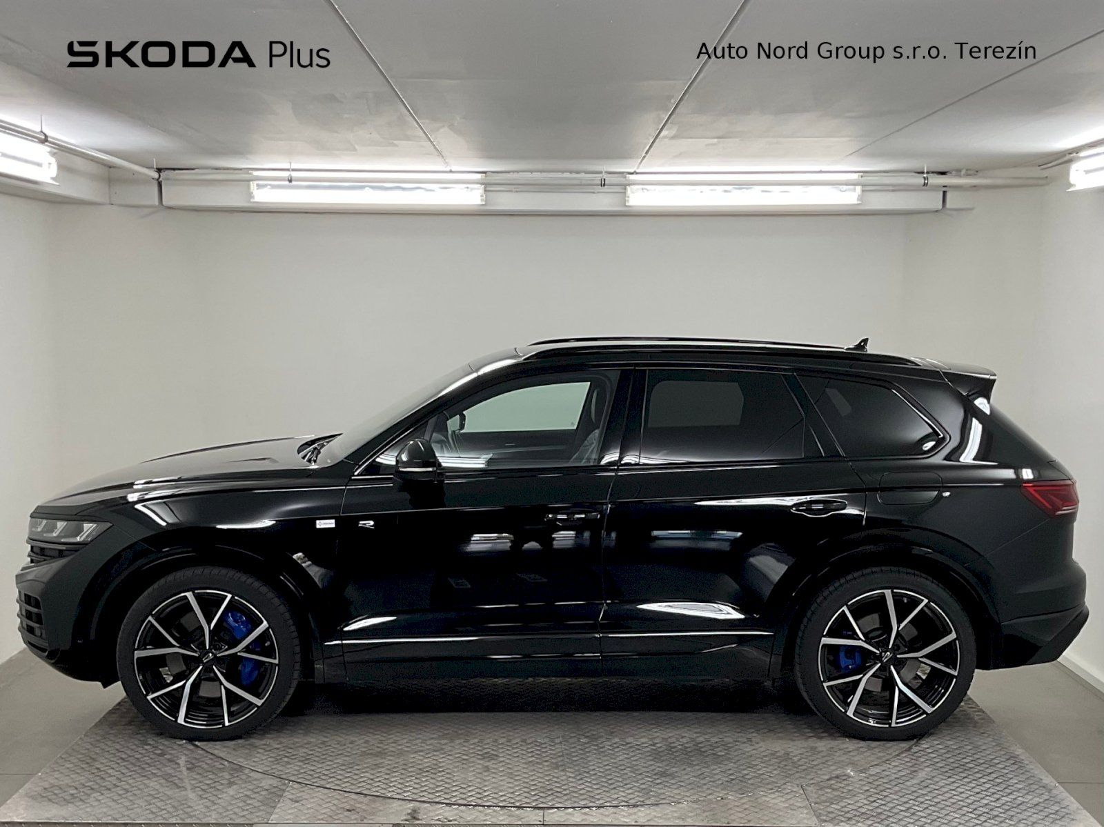 Volkswagen Touareg, R 3,0 TSI 340Kw eHYBRID - fotka 3